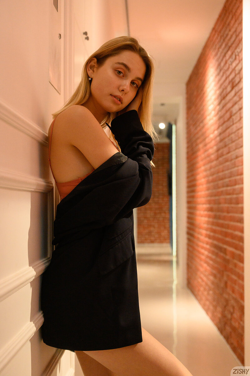 Василиса, 21 год, 0 размер груди